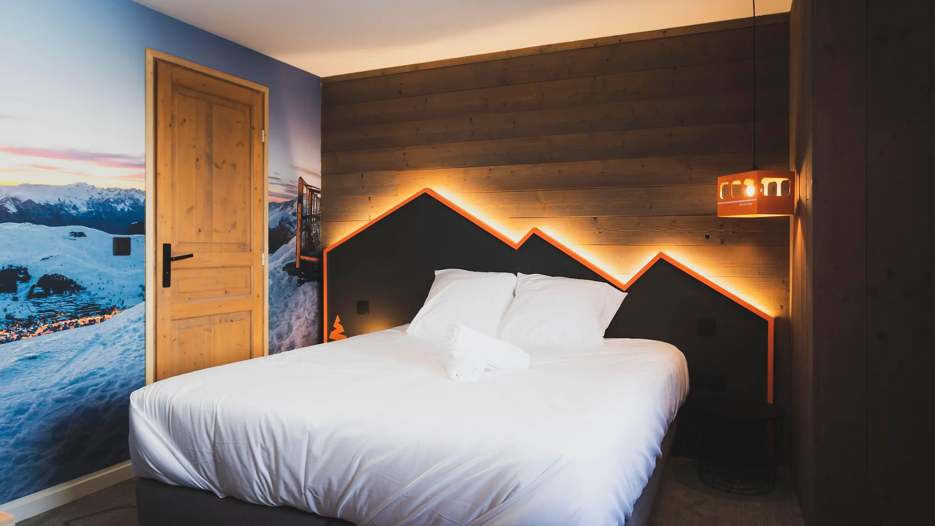 Hotel Base Camp Lodge - Les 2 Alpes 莱德萨阿尔卑斯 3*,