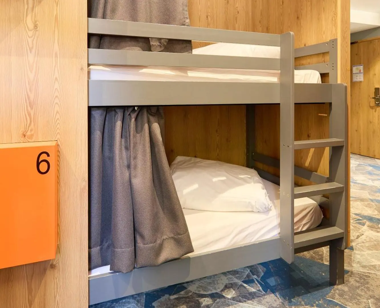 Hotel Base Camp Lodge - Les 2 Alpes 莱德萨阿尔卑斯