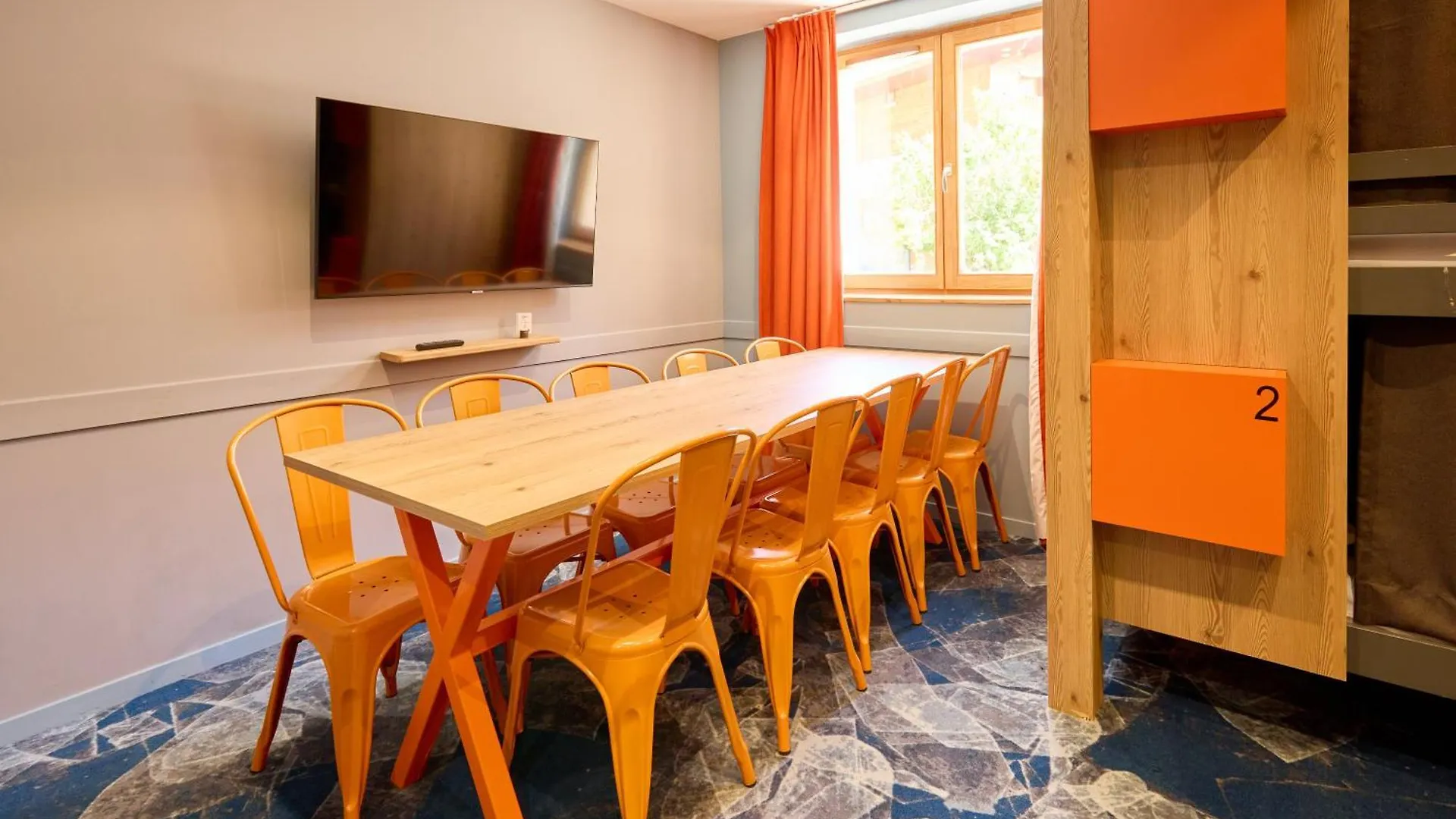 Hotel Base Camp Lodge - Les 2 Alpes 莱德萨阿尔卑斯