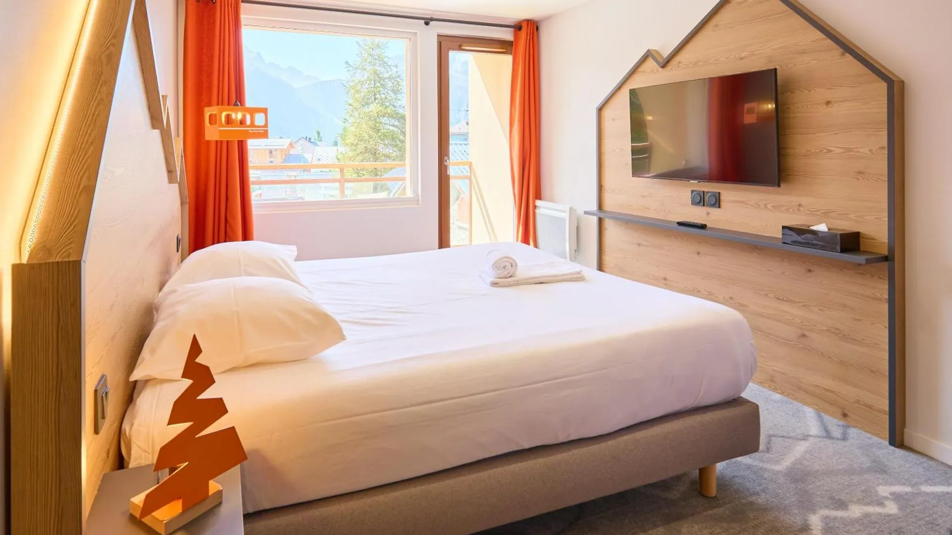Hotel Base Camp Lodge - Les 2 Alpes 莱德萨阿尔卑斯